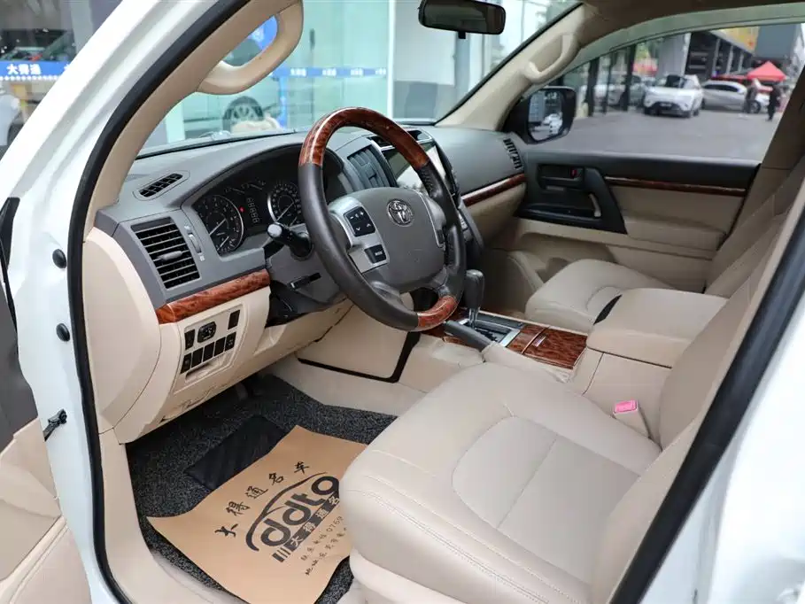 Toyota Land Cruiser 2015 4.0L V6