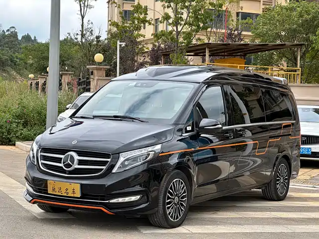 MERCEDES-BENZ V CLASS