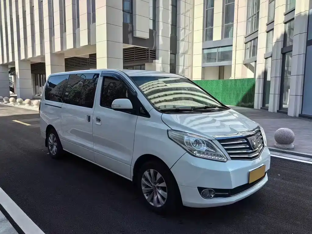 DONGFENG POPULAR CM7
