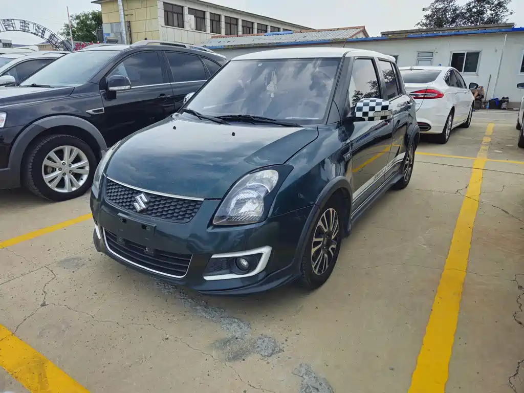 SUZUKI SWIFT