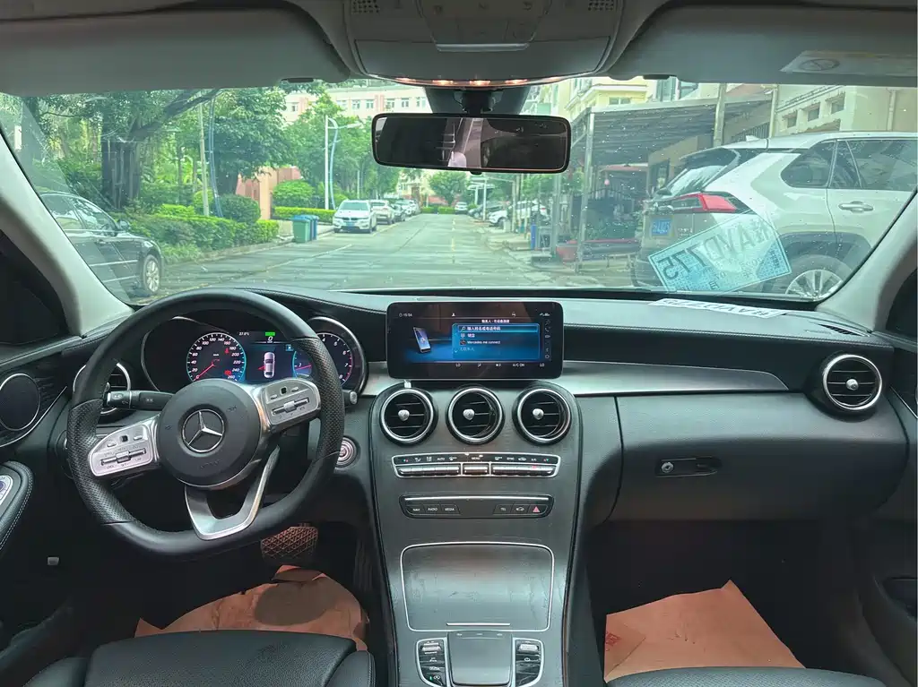 MERCEDES-BENZ C CLASS