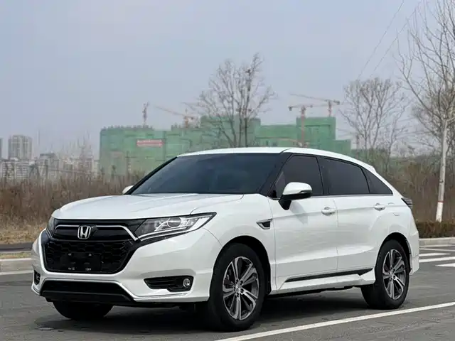 HONDA UR V