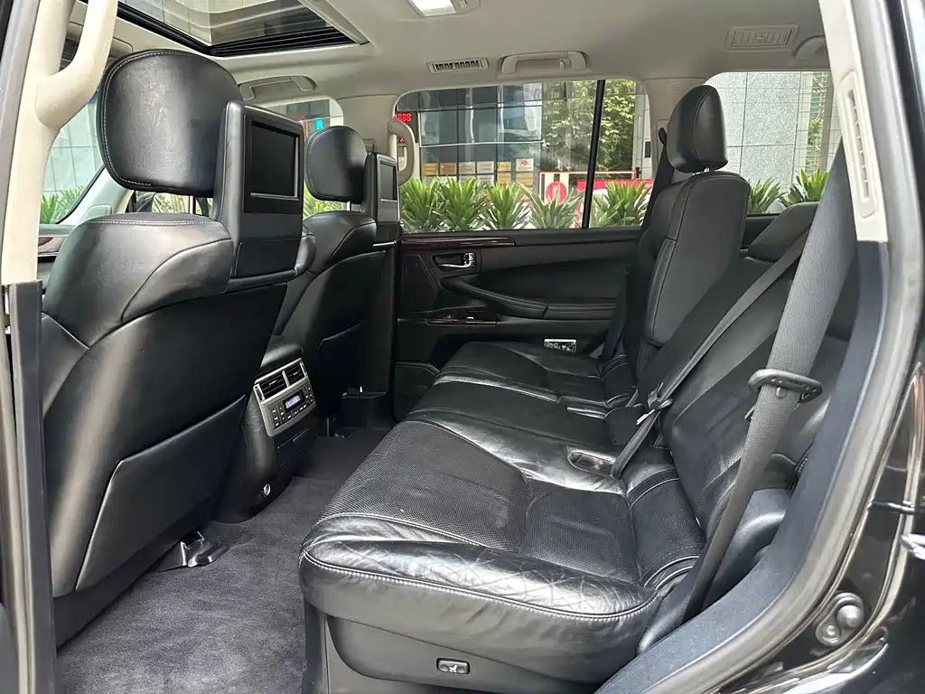 Lexus LX 2013 570