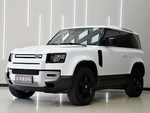 LAND ROVER DEFENDER 2023