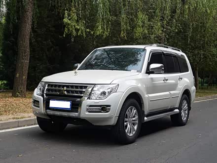 帕杰罗(进口) 2019款 3.8L 自动
