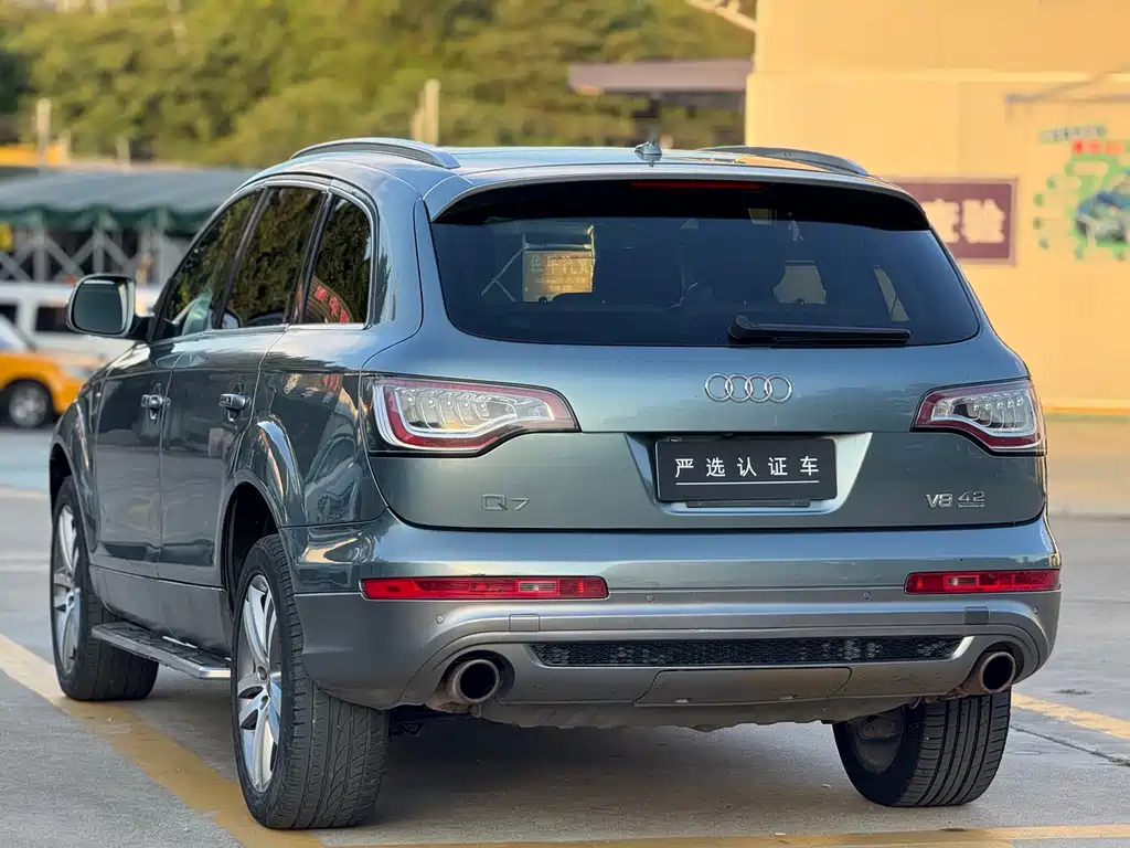Audi Q7 2007 4.2 FSI quattro Luxury