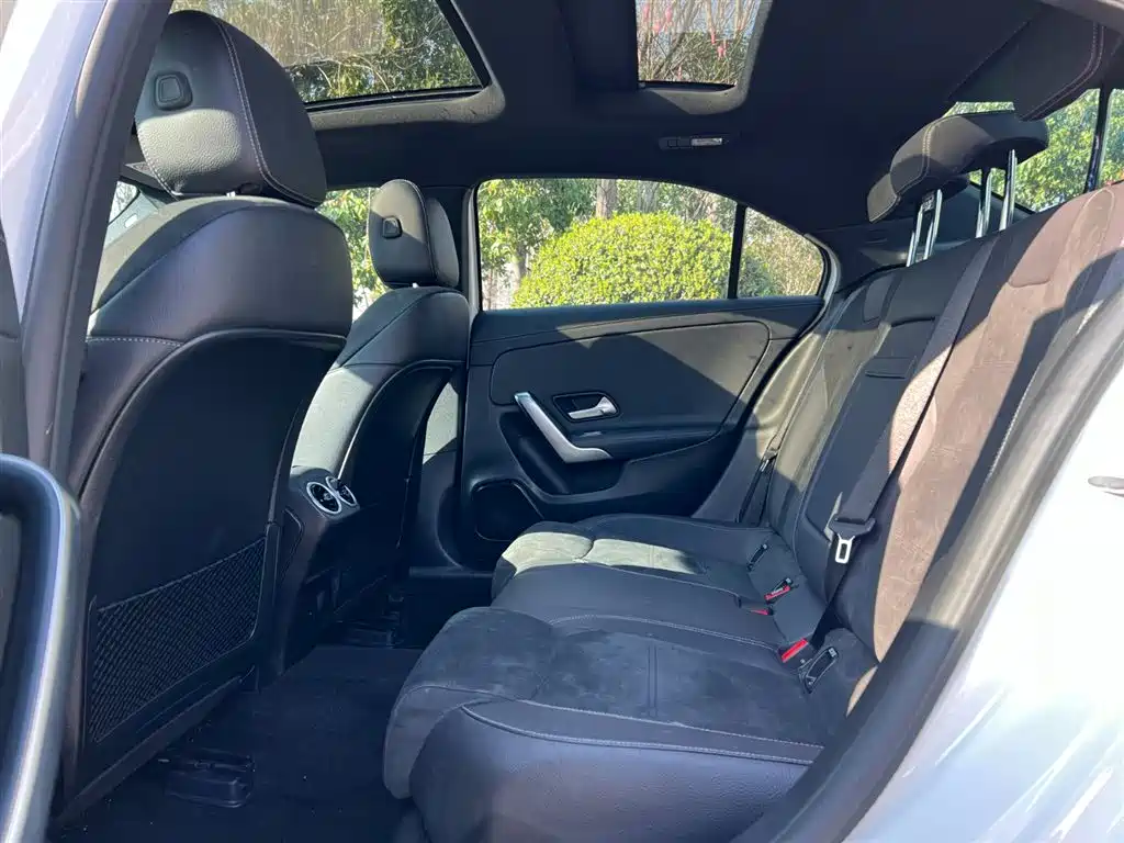 MERCEDES-BENZ A CLASS