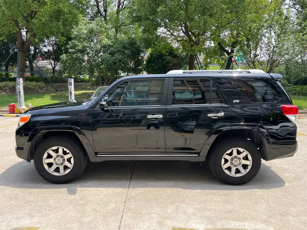 Toyota 4Runner 2014 4.0L AT