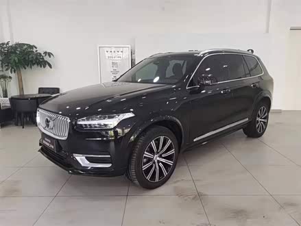 沃尔沃XC90 2022款 B6 智逸豪华版 7座