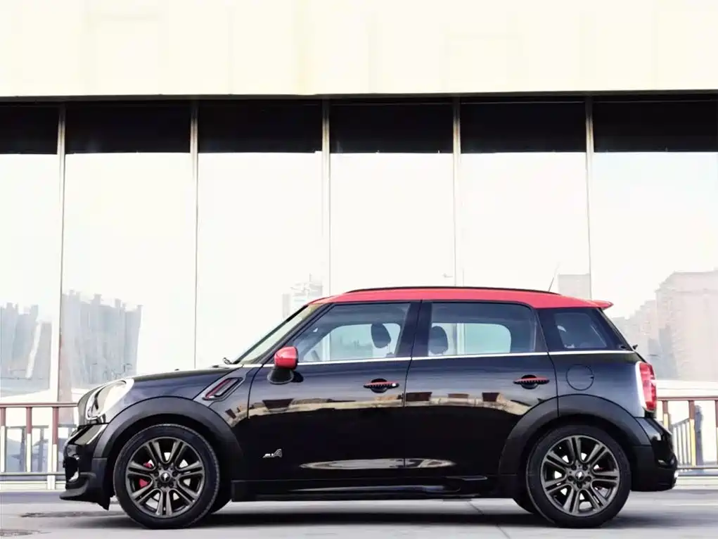 MINI JCW Countryman 1.6T JOHN COOPER WORKS ALL4, фото 3