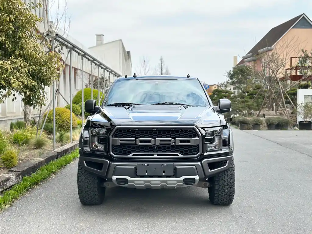FORD F 150 RAPTOR