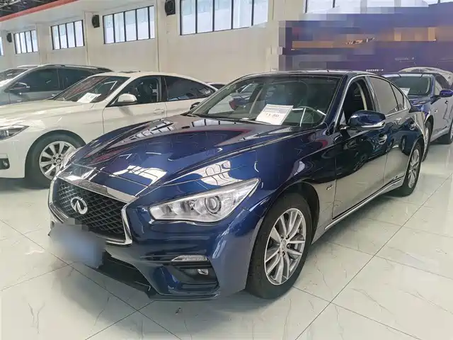 INFINITI  Q50L 2018