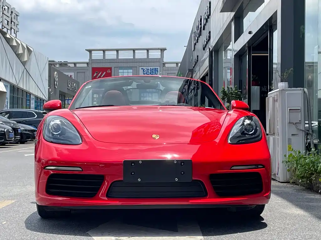 PORSCHE  718