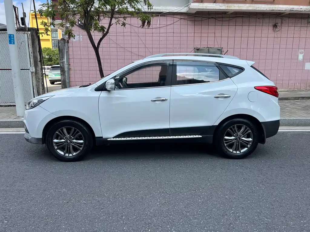 MODERN BEIJING HYUNDAI IX35