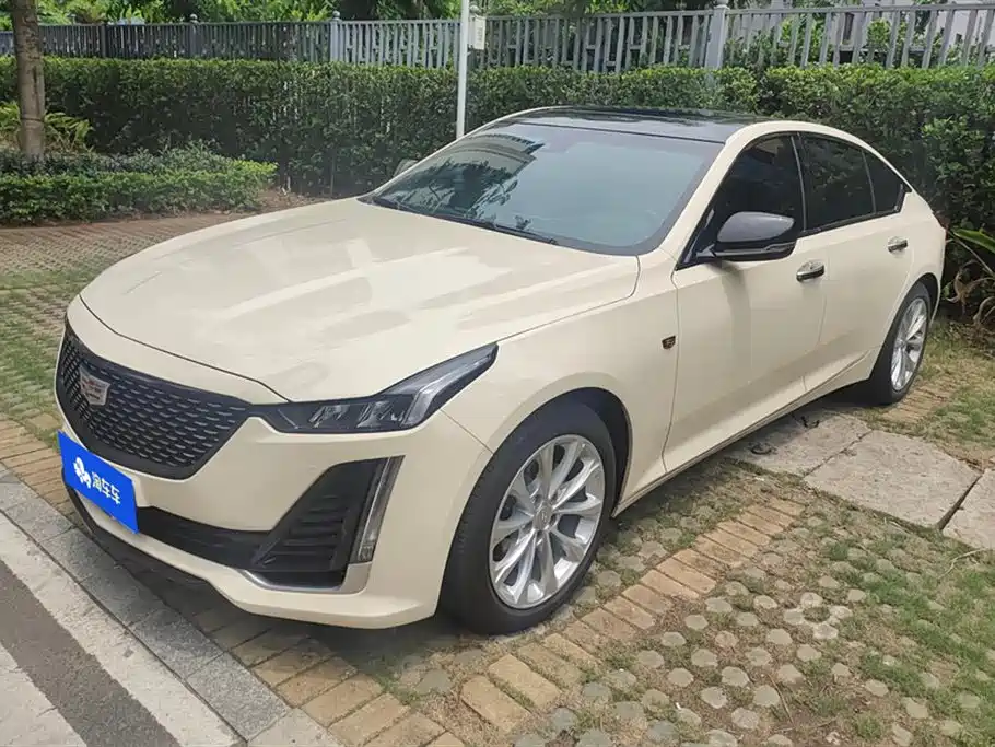 Кадиллак CT5 2022 года 28T Люкс (стандартная версия) 25000 km 2022