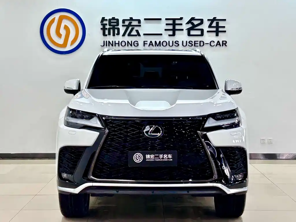 Lexus LX 2023 600