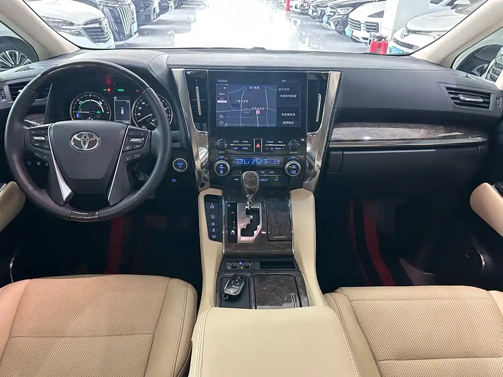 TOYOTA ELFA