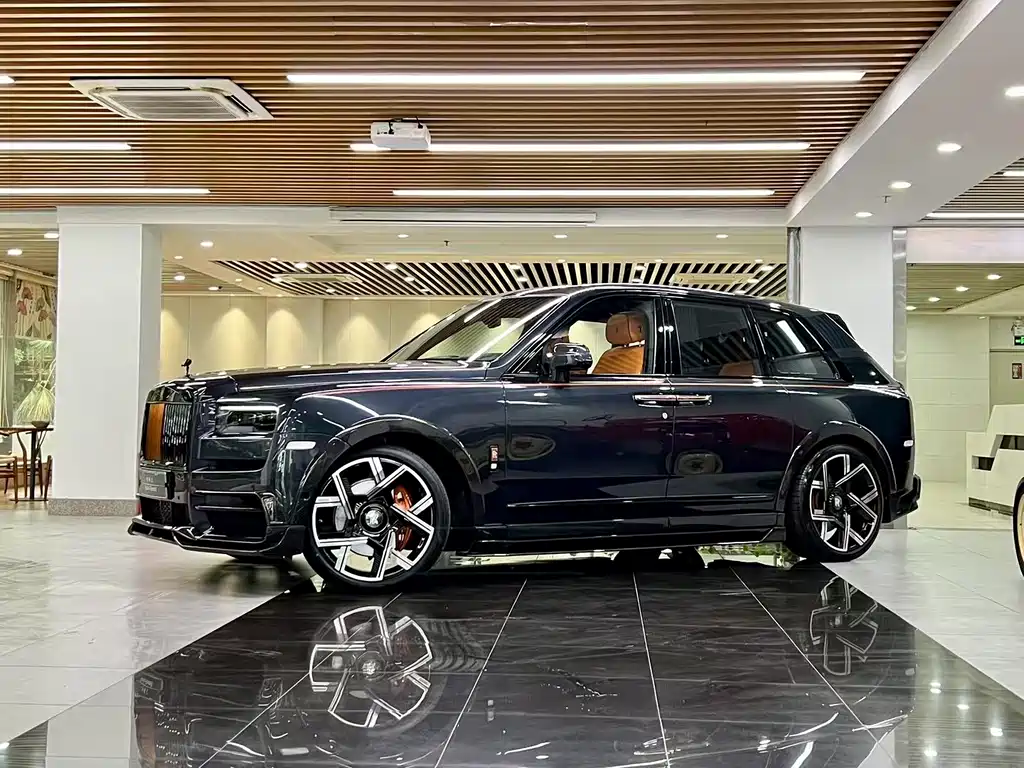 ROLLS-ROYCE CULLINAN