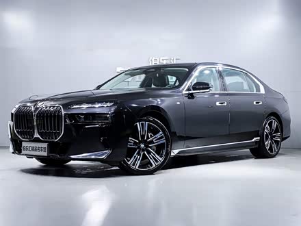 宝马7系 2023款 740Li 领先型 M运动套装