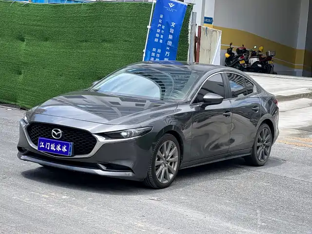 MAZDA  3 ANGKESAILA