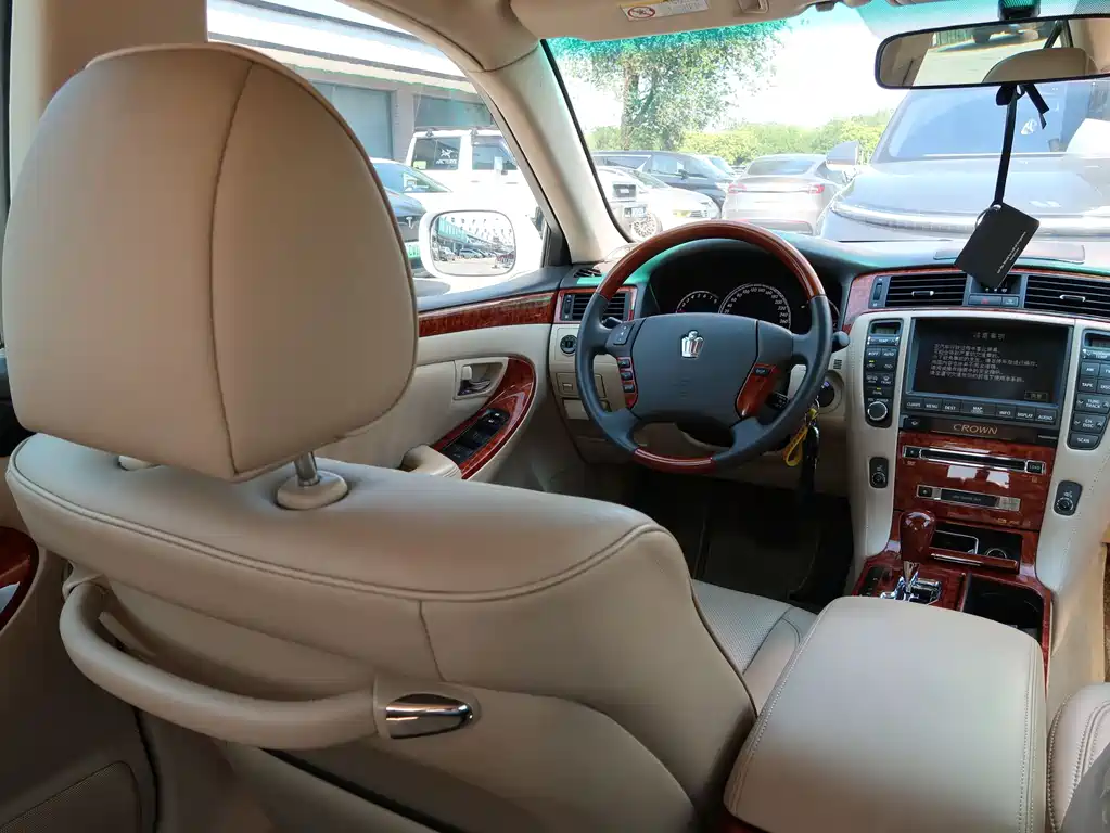 Toyota Crown 2007 2.5L Royal