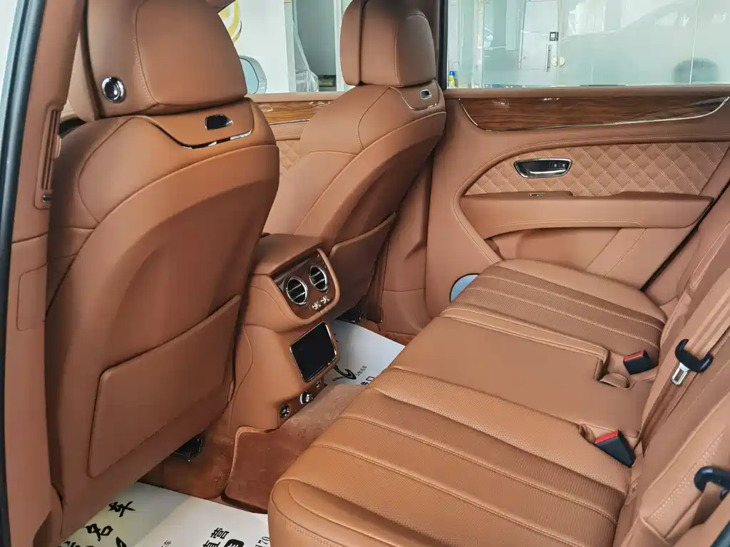 Bentley Bentayga 2022 4.0T V8