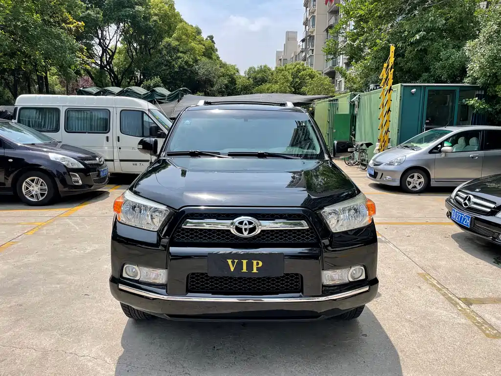 Toyota 4Runner 2014 4.0L AT