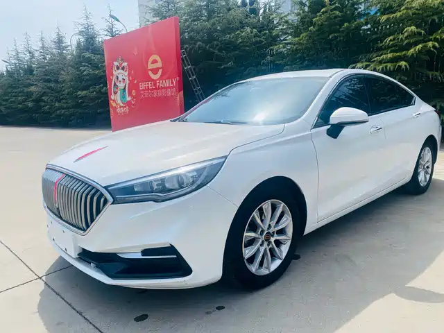 RED FLAG HONGQI H5 2020