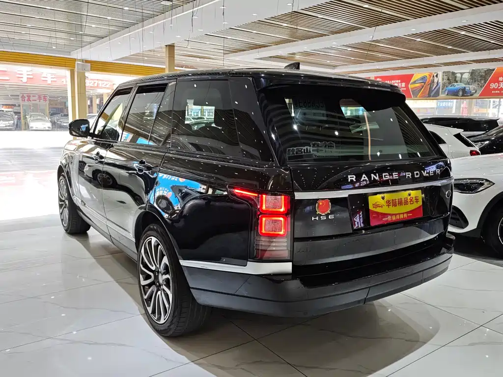 LAND ROVER RANGE ROVER