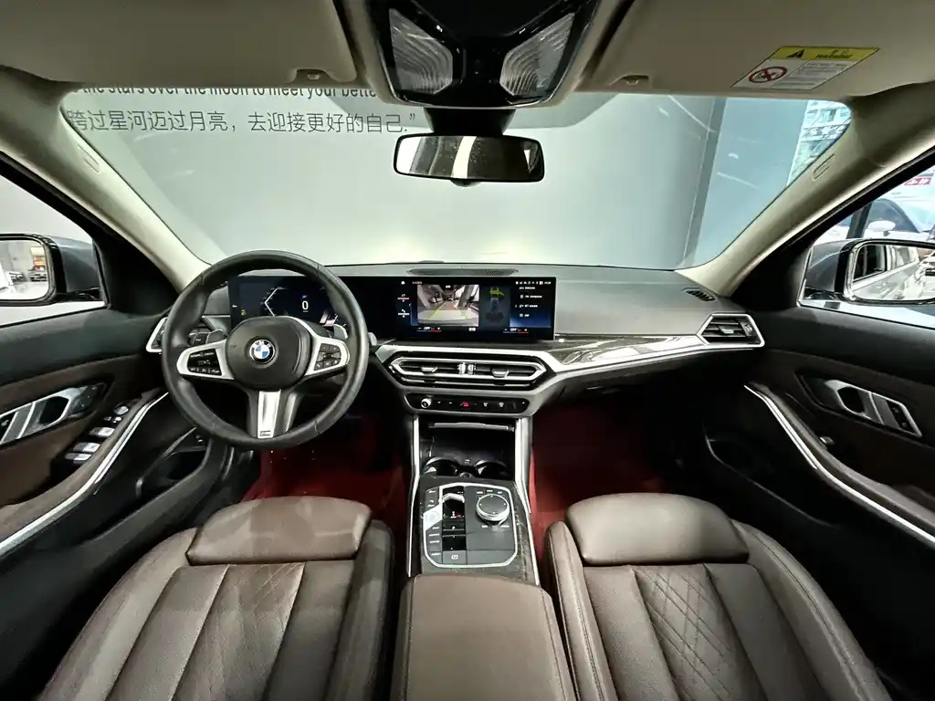 BMW  3 SERIES
