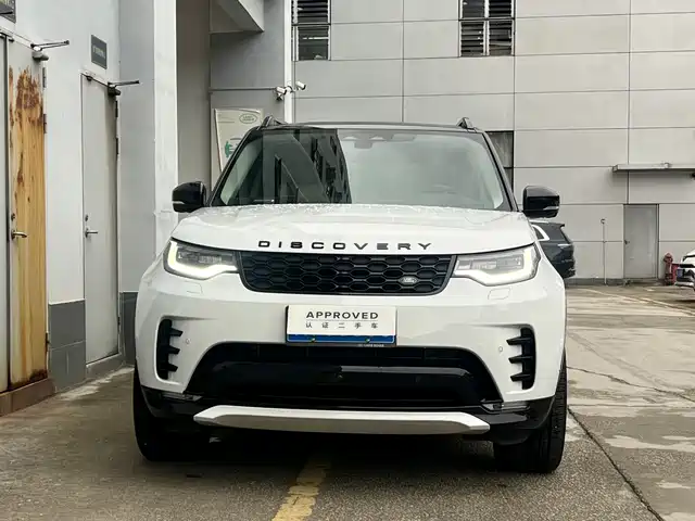 LAND ROVER DISCOVER 2024