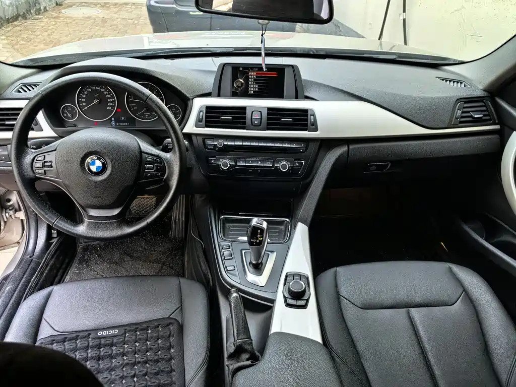 BMW 3 Series 3 2015 316Li Fashion