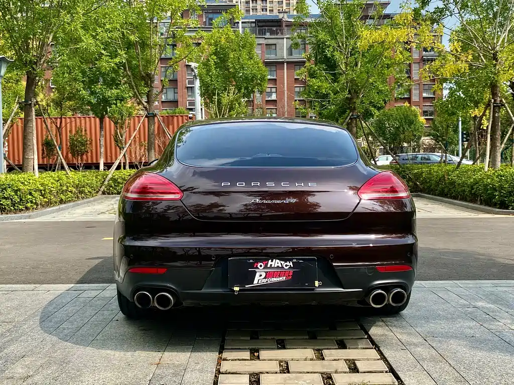 Porsche Panamera 2014 Panamera 4 3.0T