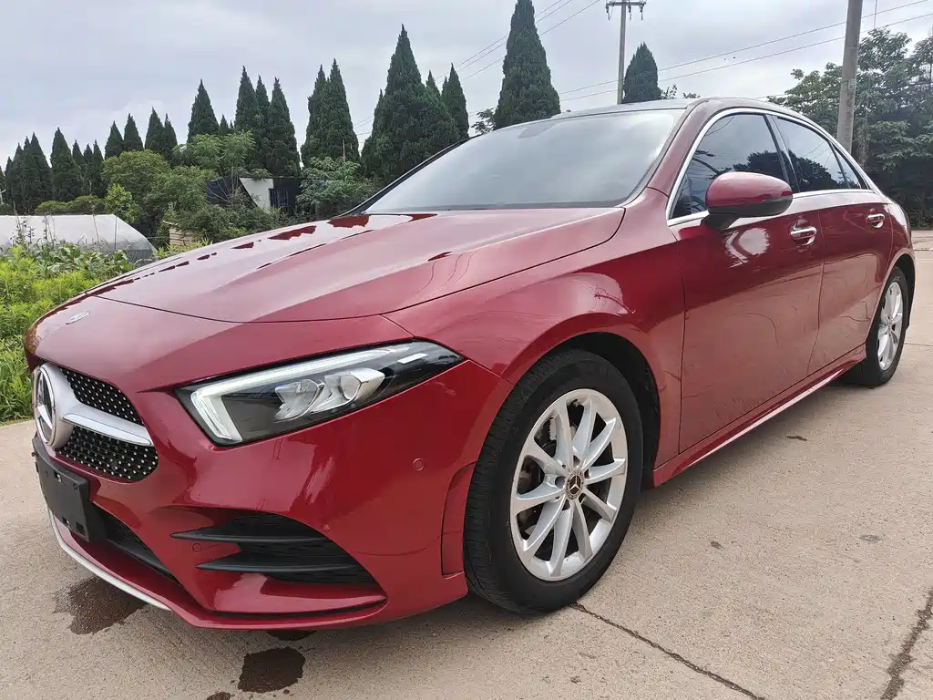 MERCEDES-BENZ A CLASS