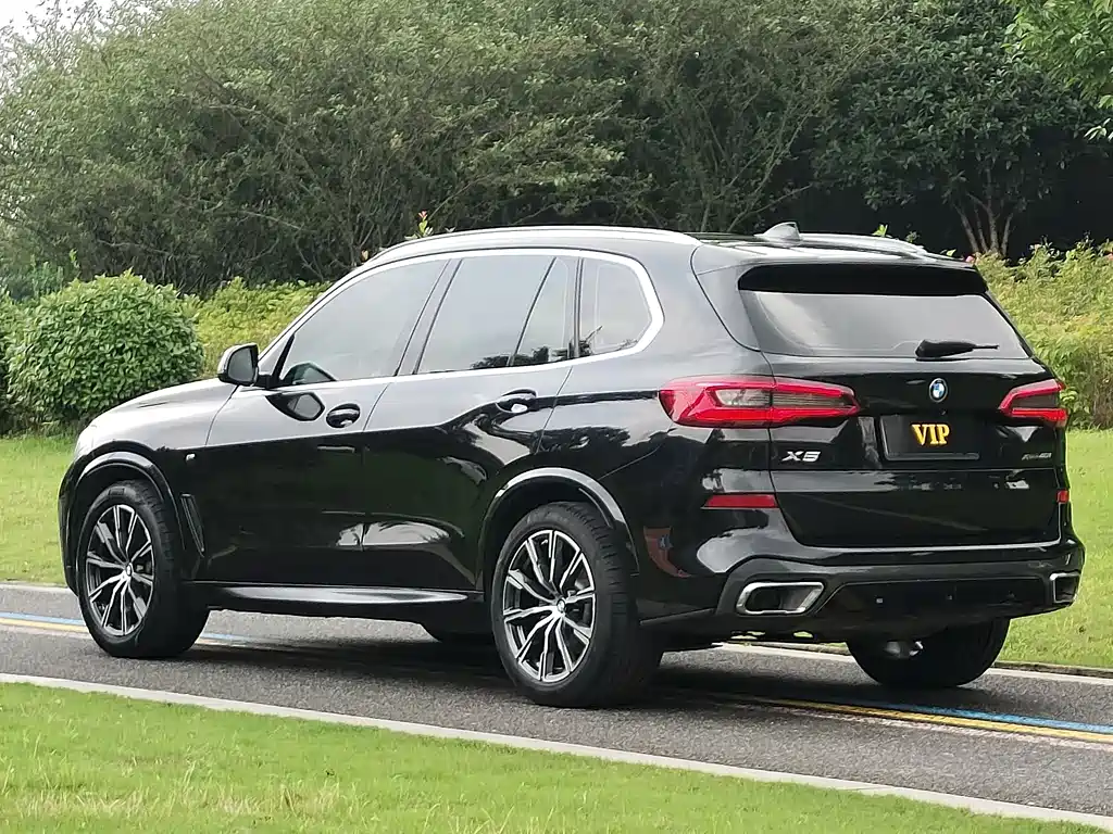 BMW X5 2020 xDrive40i M Sport