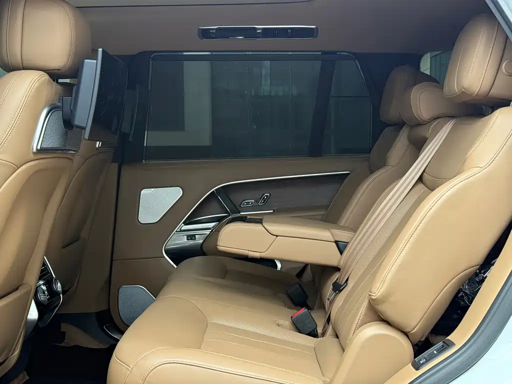 Land Rover Range Rover — миниатюра 9