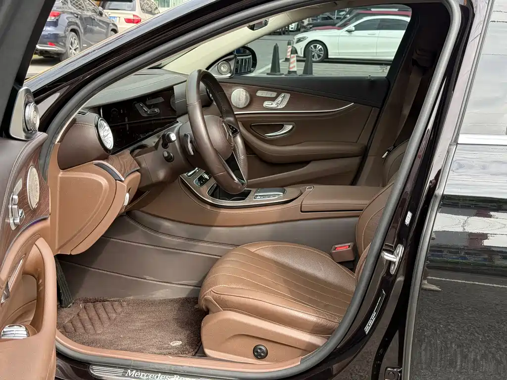 Mercedes-Benz E-Class E 2021 E 300 L Luxury