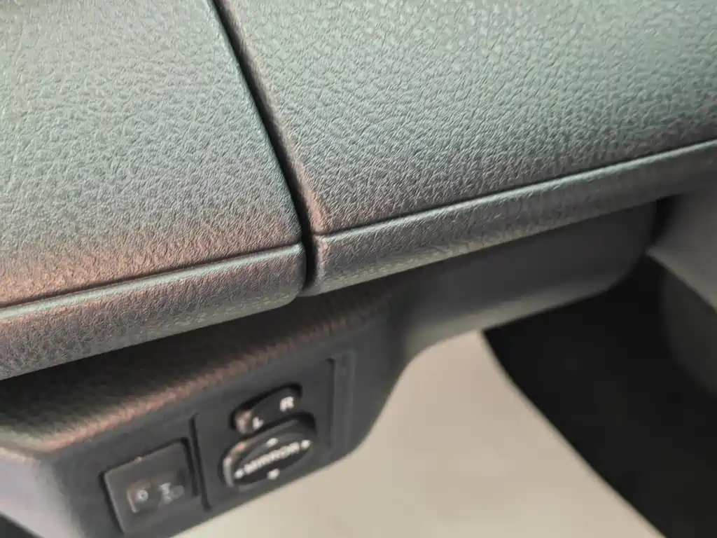 TOYOTA YARIS L ZHIXUAN