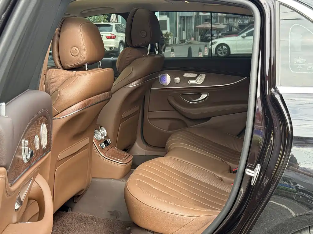 Mercedes-Benz E-Class E 2021 E 300 L Luxury