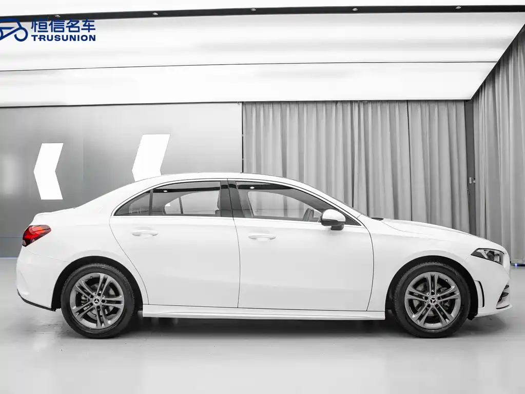 Mercedes-Benz A-Class A 2022 A 180 L Sport