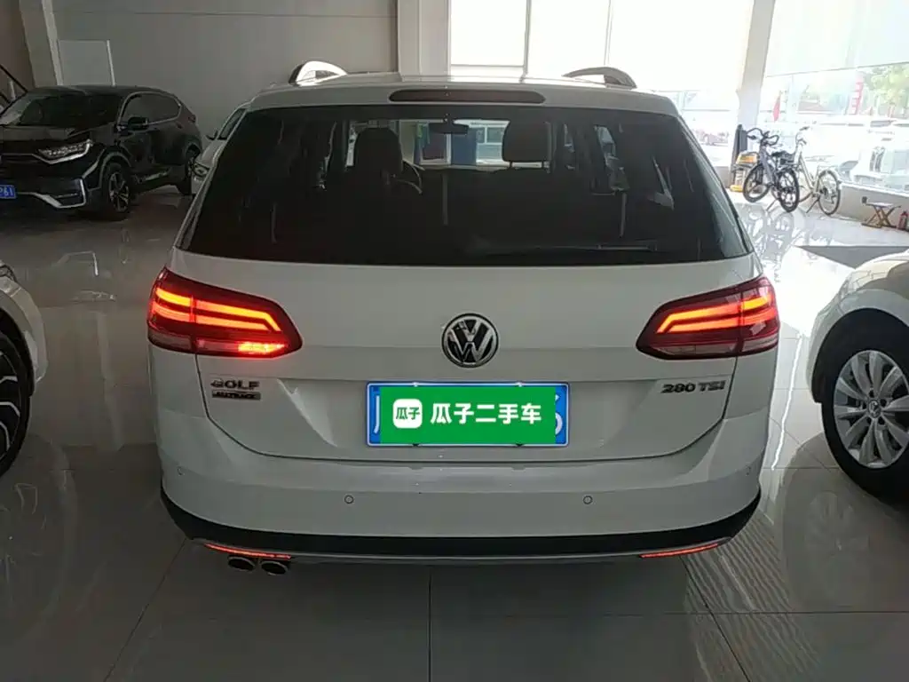 Volkswagen Golf (Import) — миниатюра 6