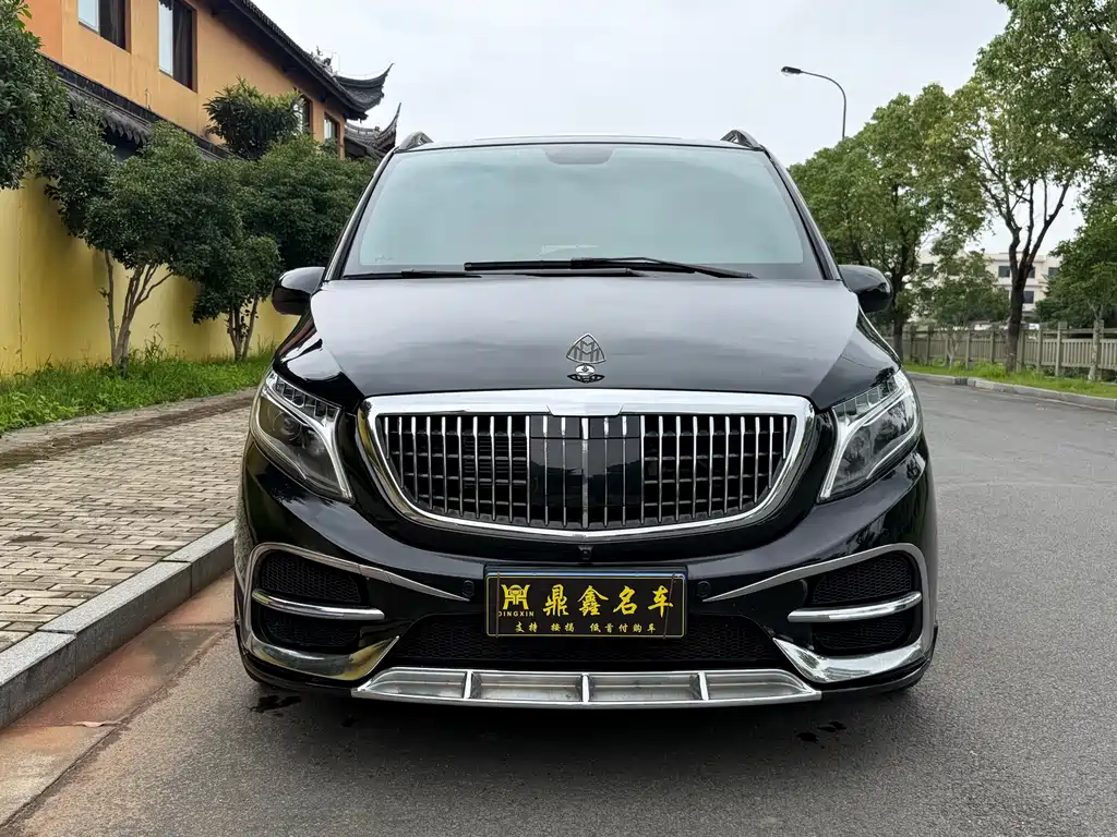 Mercedes-Benz Vito 2021 2.0T 9 мест