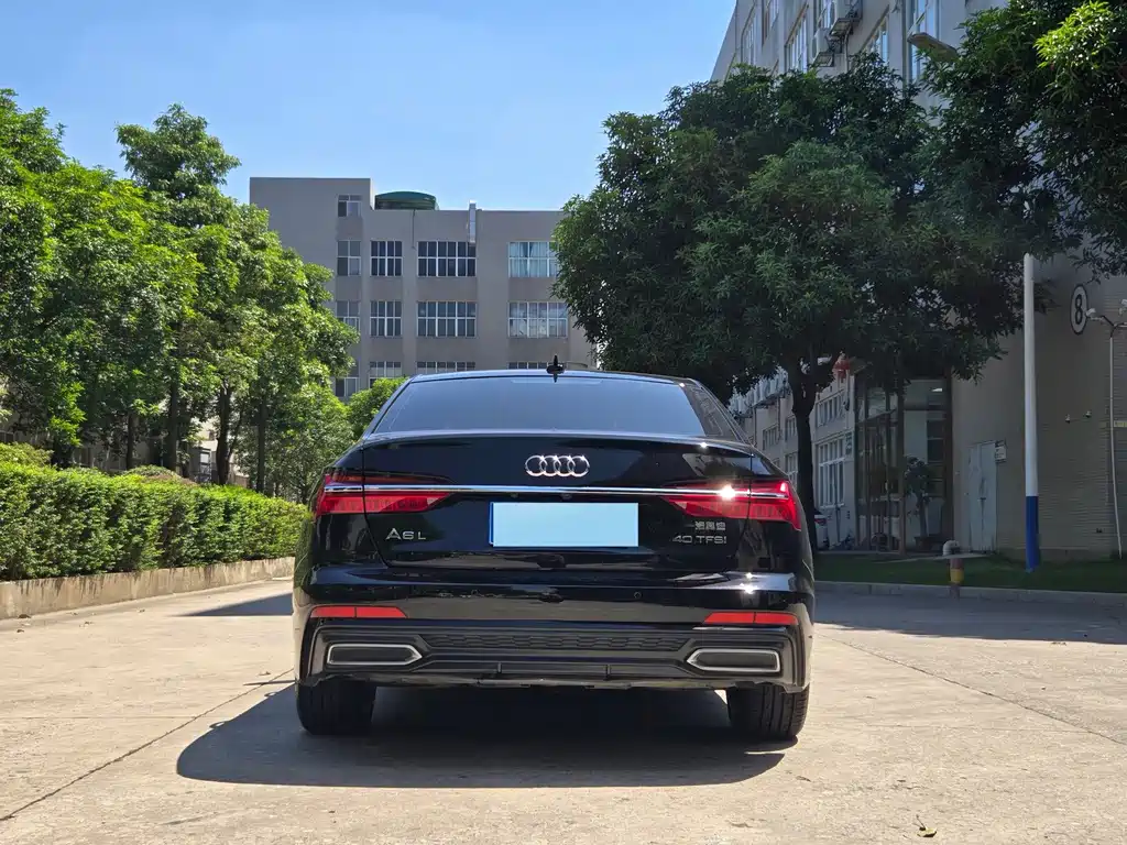 Audi A6L — миниатюра 5