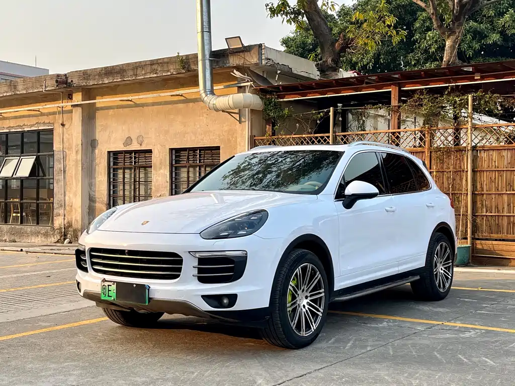 PORSCHE CAYENNE NEW ENERGY