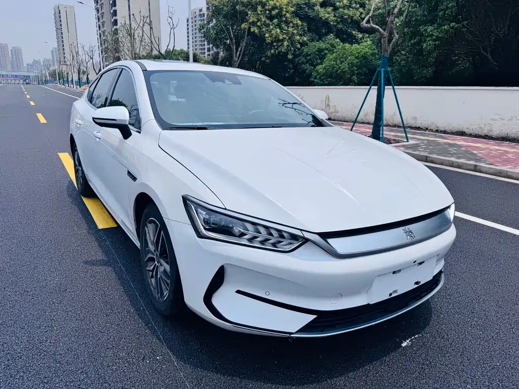 BYD Qin Plus PLUS 2021 EV 400KM Luxury