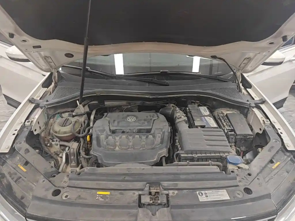 Volkswagen Tiguan L — миниатюра 20