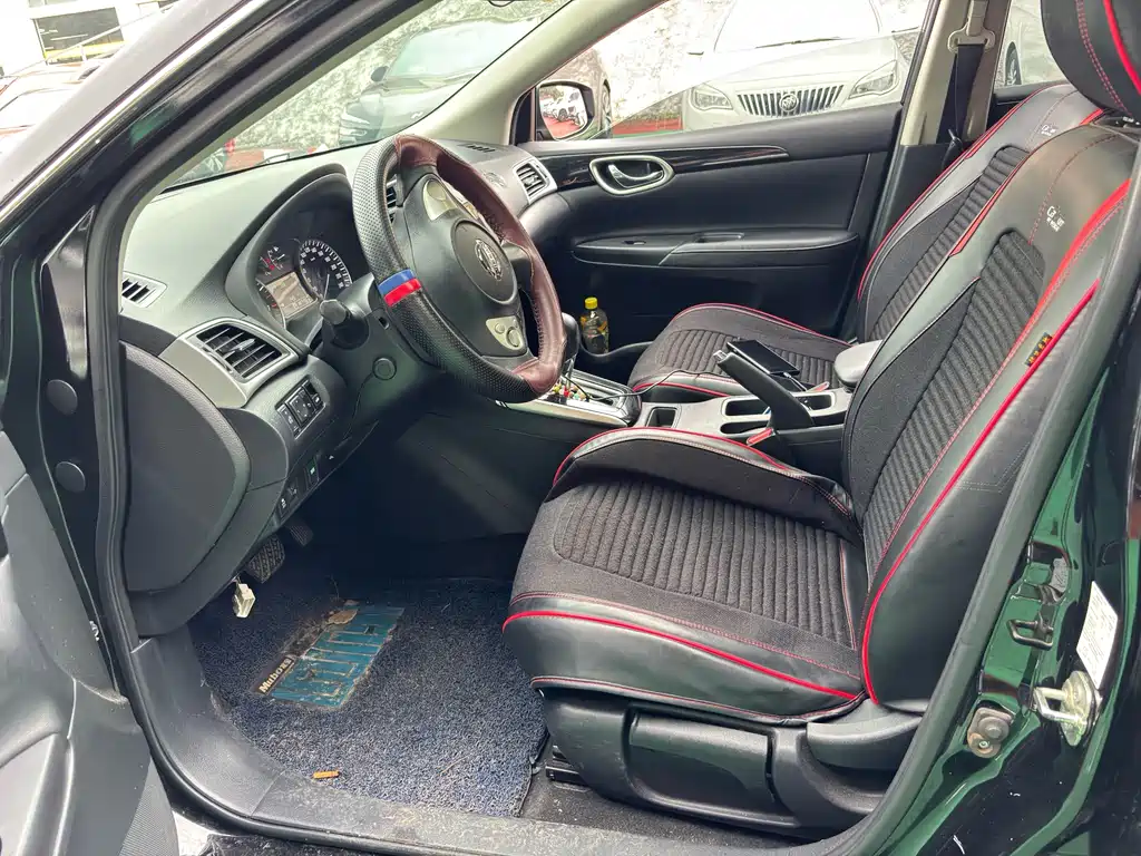 Nissan Sylphy 2018 1.6XV CVT Premium