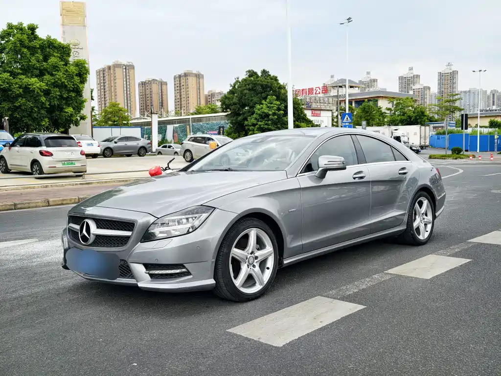 Mercedes-Benz CLS