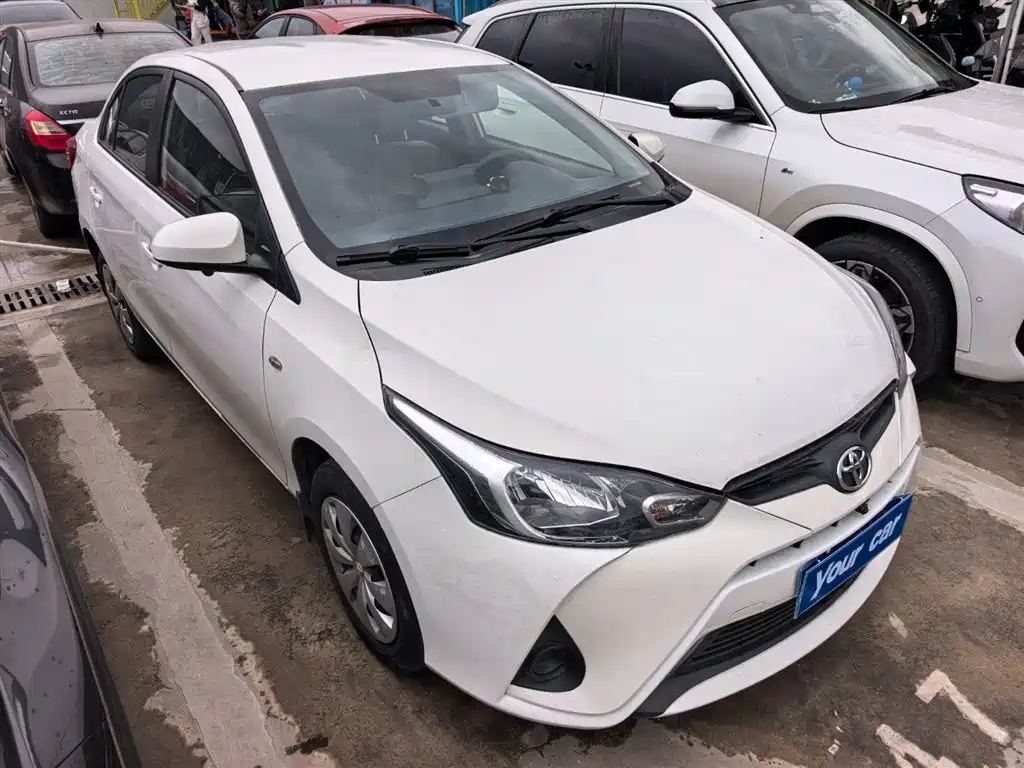 TOYOTA YARIS L TO ENJOY