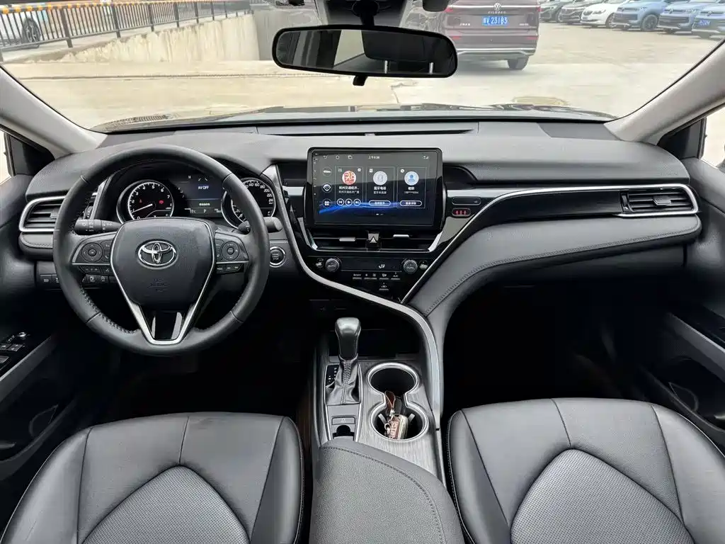 Toyota Camry 2022 Черный из Китая